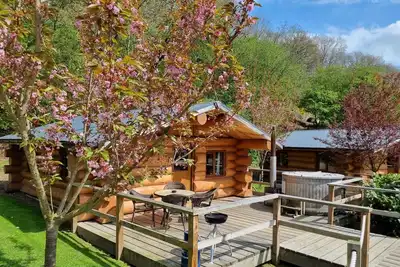 Image de Lodge 1 - a lodge that sleeps 4 guests in 1 bedroom