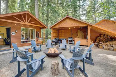 Image de Hot Tub, Deck & Game Room: Cle Elum Cabin!