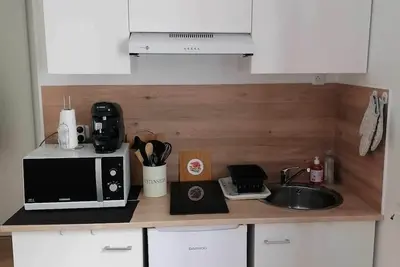 Image de Cosy studio sur cour intérieure à Paris