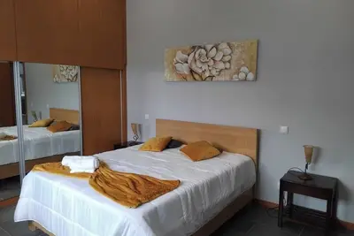 Image de Appartement de vacances Angra do HeroĂsmo pour 1 - 6 personnes avec 3 chambres Ă coucher - Apparteme