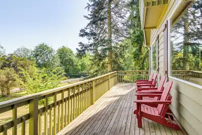 Image de Langley Forest Cabin w/ Grill < 2 Mi to Downtown!