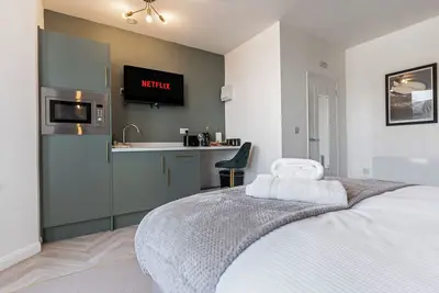 Image de Beachfront Aparthotel, Seaview Apartment with free parking #7