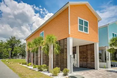 Image de ~ 2 Mi to Boat Ramp: Steinhatchee River Cottage