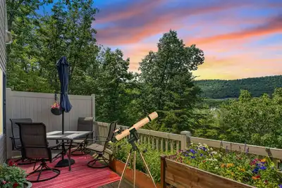 Image de Hot Tub, Ev Charger, Free Pool Pass, Maintain View, Pet Friendly, Modern Design