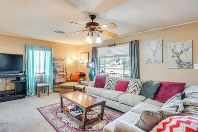 Image de Elfrida Home w\/ Yard & Fire Pit: 14 Mi to Wineries