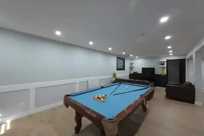 Image de Furnished 2-Bedroom Suite |Best Calgary Location| Near Bow River, Golf, Stampede