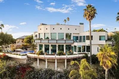 Image de Panorama Valley View Estate
