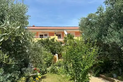 Image de Appartement d'une chambre avec la terrasse Vrsi - Mulo, Zadar (A-23428-c)
