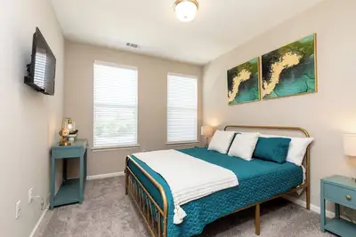 Image de Luxurious 2br/2ba apartment near shopping, dining, and the airport