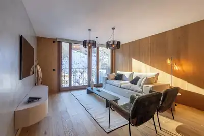 Image de Isard Homes by Select Rentals