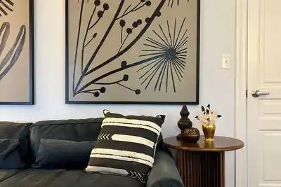 Image de Charming 2-bedroom apartment with Ac and WiFi in enchanting Historic Bethlehem