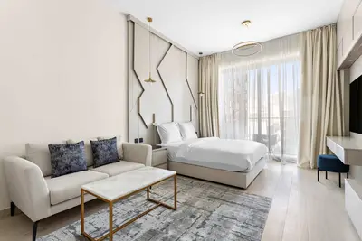 Image de Cosy studio apartment with pool gym game room
