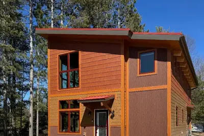 Image de Lake front New Cabin 2bd 2b Ac/Wifi, kayak, beach, fish, firepit