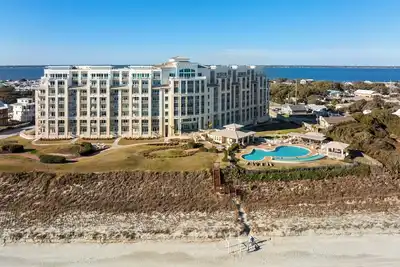 Image de Grande Villas D4 - 2br Condo