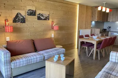 Image de À 10m des pistes de ski, 4ème étage, balcon, télévision, casier à ski, 62m², Avoriaz