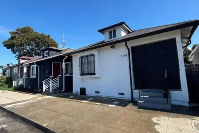 Image de Fabulous entire 2-bedroom house with onsite washer/dryer in Richmond near Bart.