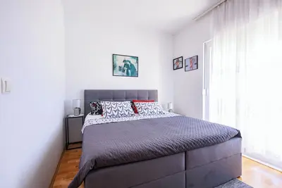 Image de Perfect 3-bedroom house with pool, WiFi, fitness room in peaceful Šestanovac