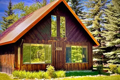 Image de Cozy cabin with WiFi, Ac in enchanting West Glacier, Montana