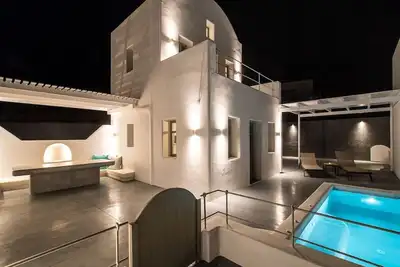 Image de Luxury Villa with Private Pool, Jacuzzi, Sea View