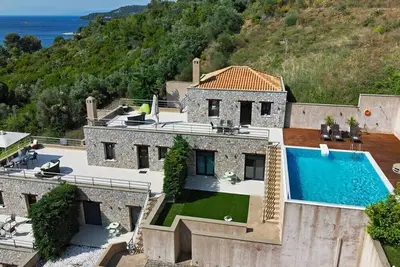 Image de Luxurious 3-Bedroom Villa Private Pool and Jacuzzi
