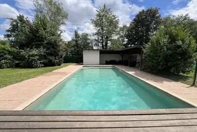 Image de Charmante Demeure Piscine au Calme - Parc\/Tennis