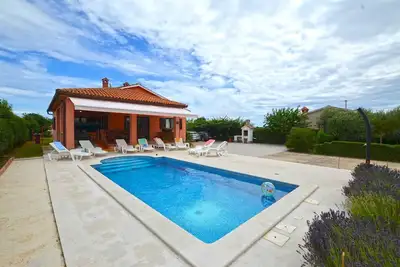 Image de Villa Deni avec piscine privée