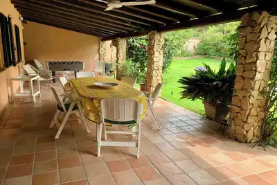 Image de Independent vacation home close to the beach with large garden and parking space