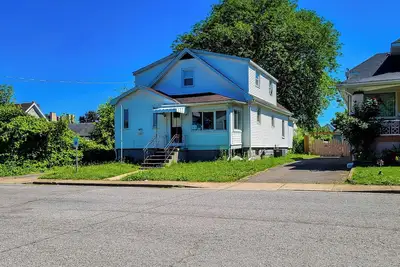 Image de Comfy Home central Niagara Falls