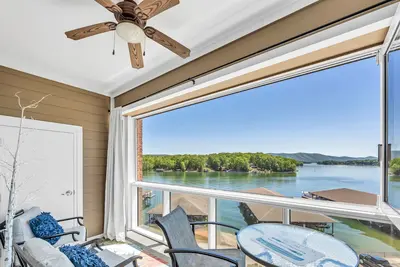 Image de #336 Pointe - 2 Bedroom Lakefront Condo at Mariners Sml