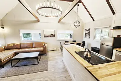Image de Quaint Escape in Stowe, Great Location