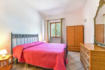 Maison de vacances 'Vicino Alla Spiaggia - Procchio' avec jardin partagé