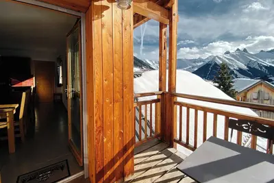 Image de Appartement \"Le Pralud\" avec vue sur les montagnes, terrasse partagée et Wi-Fi