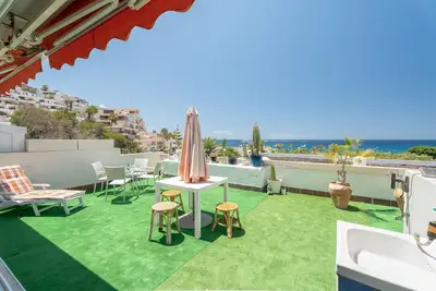 Image de Appartement de vacances 'Azahara Beach' avec vue sur la mer, Wi-Fi et climatisation