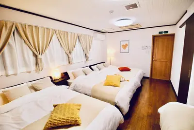 Image de 7 minutes to Usj  Large groupVIP class 230m  3 bathrooms  5 bedrooms  12 beds  7 minutes to N - CRResidence Fukushima / Osaka Ōsaka