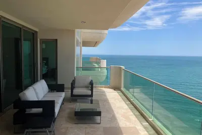 Image de Tessoro at Las Conchas 902 - Elegant beach front condo