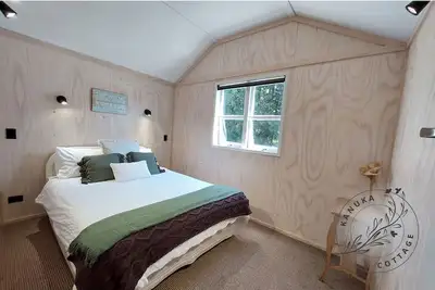 Image de Rural & bush setting, only 2 min drive to beach, perfect for a romantic getaway!