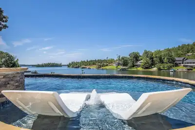 Image de Paradise Found with a Private Pool & Spa!