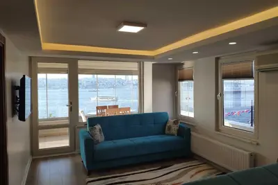 Image de Cozy 2-bedroom apartment with Stunning Sea Views in enchanting Üsküdar, İstanbul