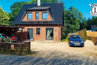 Image de Maison de vacances 'Landhaus Ferien Ostsee' avec terrasse privée, Wi-Fi et climatisation