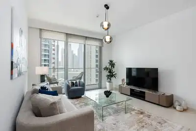 Image de Contemporary 1br w/ Dubai Marina Glimpse