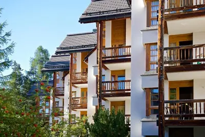 Schweizerhof 414 by Interhome