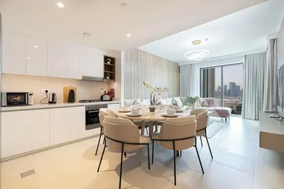 Image de Cozy 2-bedroom Apartment with Burj Khalifa View, Steps to Dubai Mall