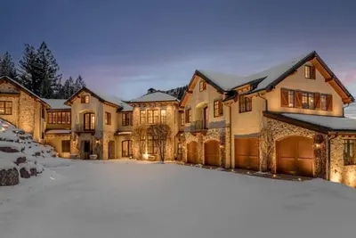 Image de The Mountain Chateau | Stunning Views