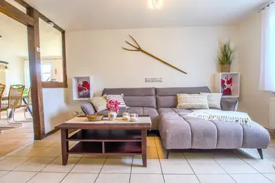 Image de Modern first floor apartment for 4 people in a quiet location with garden