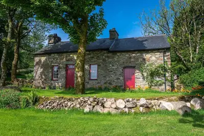 Image de Mountain Cottage - sleeps 7 guests  in 3 bedrooms