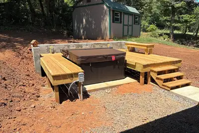 Image de Willow Creek - Sleeps 8, Motorcycle Accessible, Hot Tub
