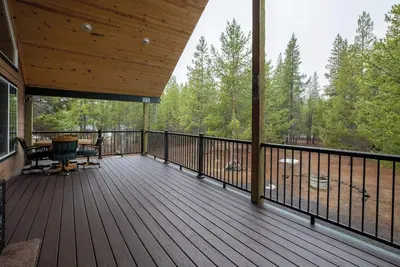 Image de Large 3br Retreat w Deck Views & Outdoor Adventure Access