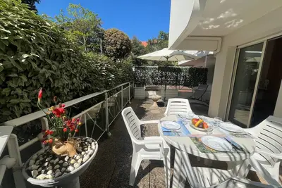 T2 avec Terrasse et Accès Direct Plage à Arcachon
