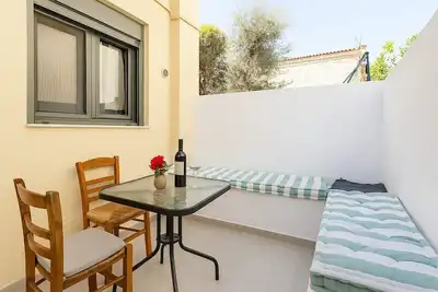 Image de Azure Seaside Retreat in the Heart of Petalidi