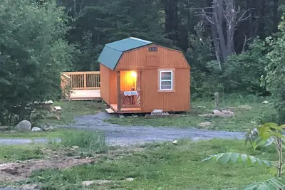 Image de Villa Marie Tiny Cabin in the Mountains. Ac. . Pool. Dog Friendly